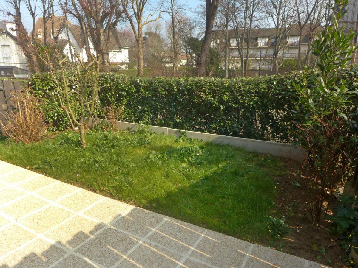 Apartment Olympe-5 Cabourg Buitenkant foto