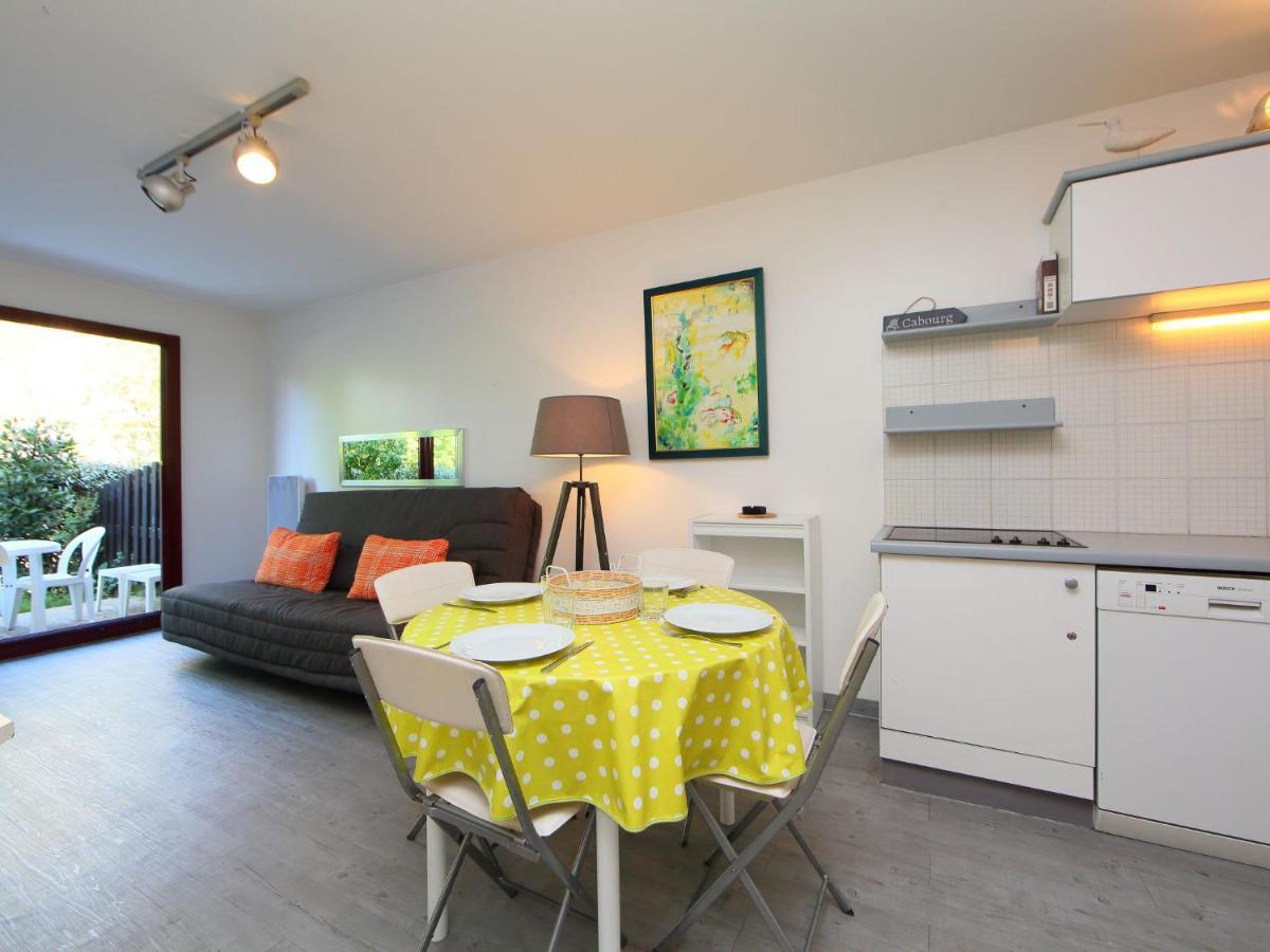 Apartment Olympe-5 Cabourg Buitenkant foto